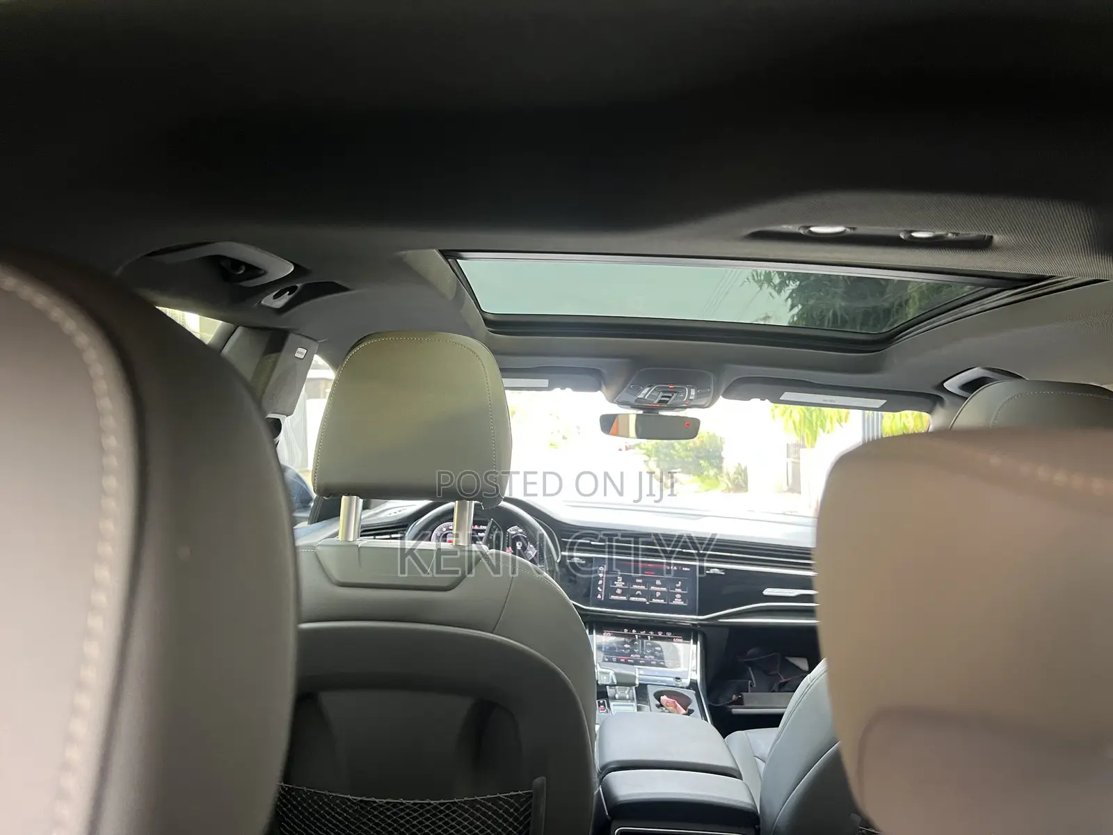 Audi Q8 55 Premium AWD quattro 2020 Blue