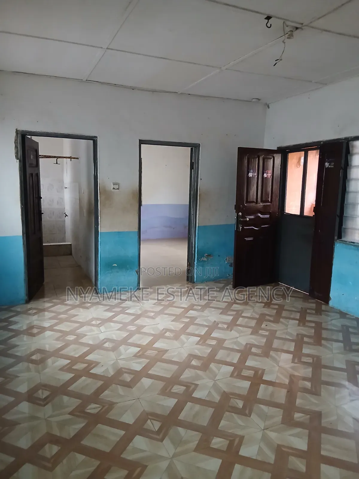 2bdrm Apartment in Zone 6, Exhibition for rent