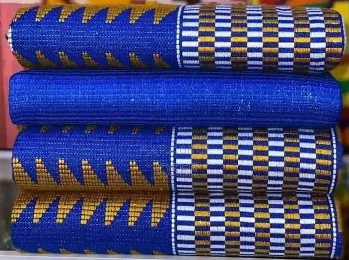 Frechikente Clothing)