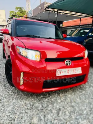 Toyota Sienta 1.5 FWD 2015 Red