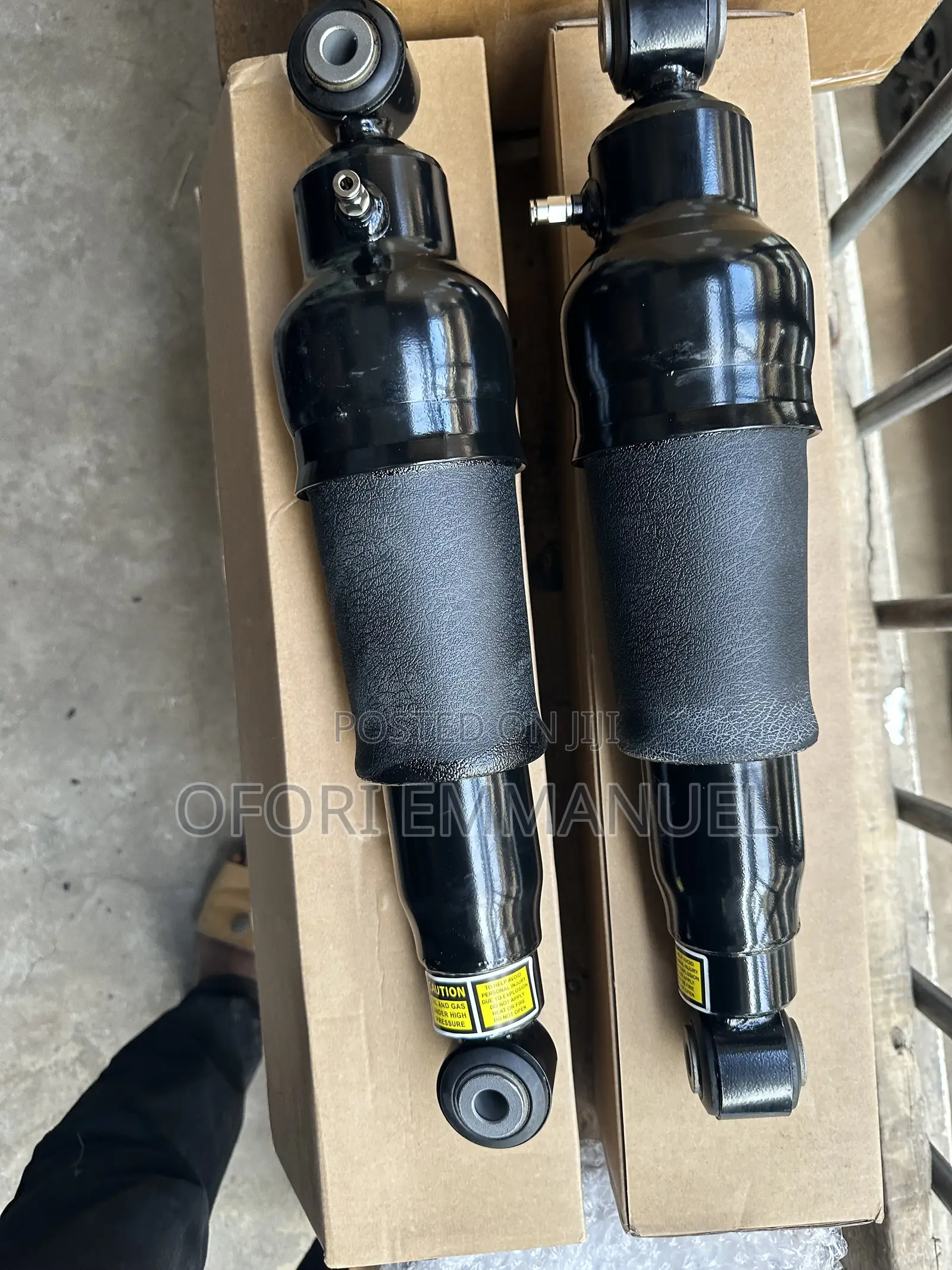 Nissan Armada Air Back Shocks(05-15)