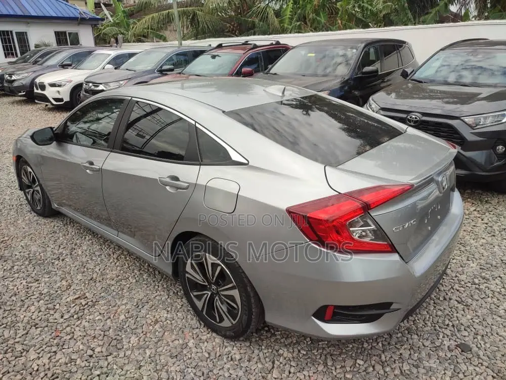 Honda Civic EX-L Sedan 2019 Silver