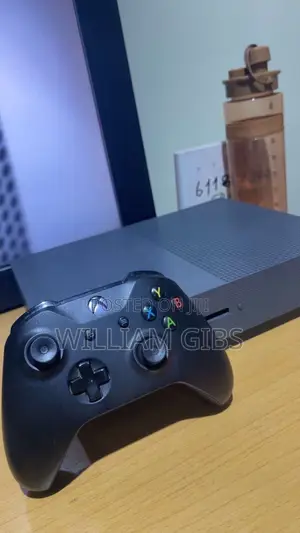 Xbox One S With One Controller and Games