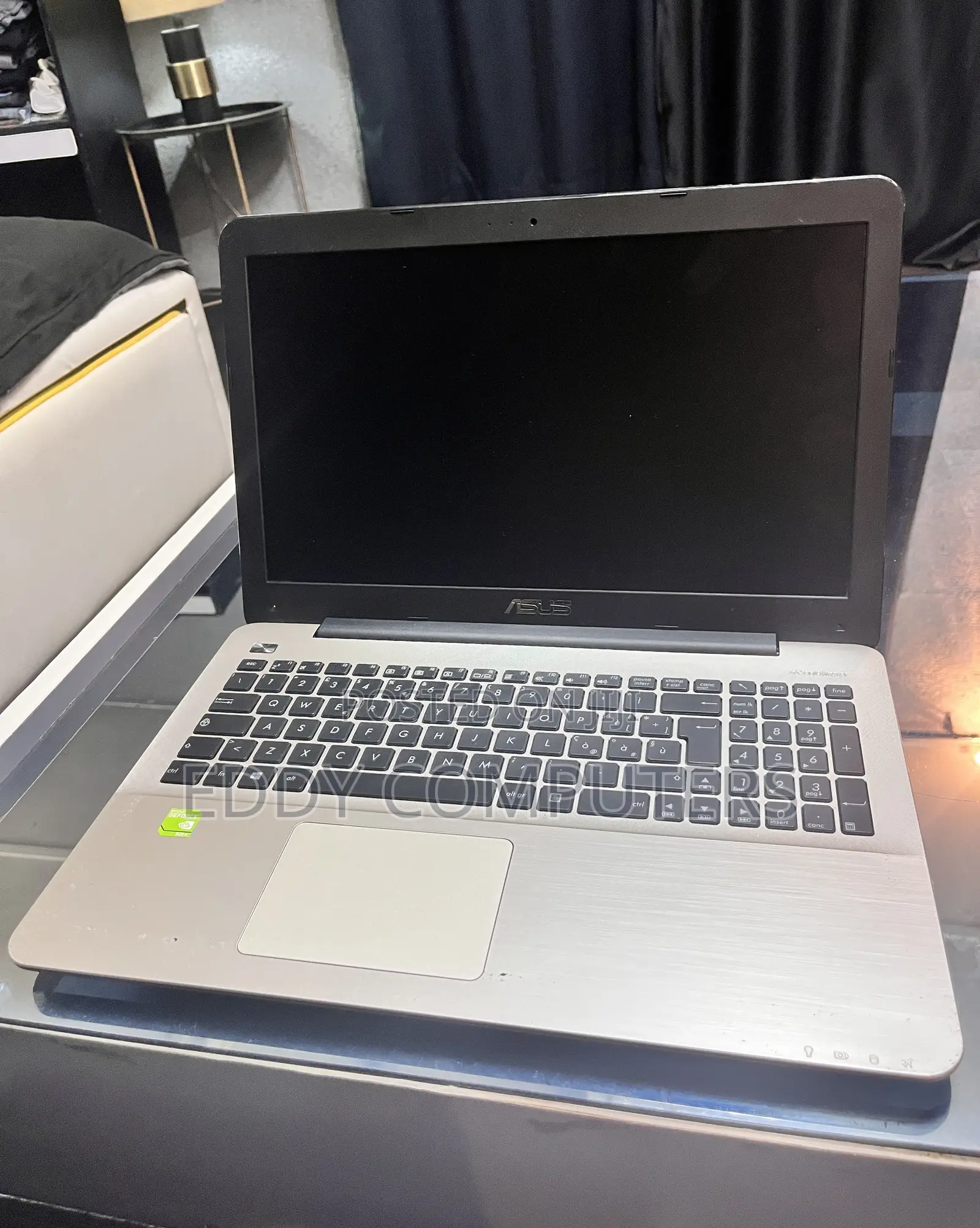 Laptop Asus 8GB Intel Core i7 HDD 500GB