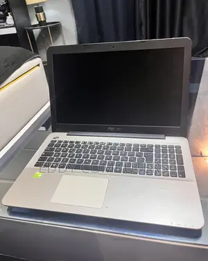 Laptop Asus 8GB Intel Core i7 HDD 500GB