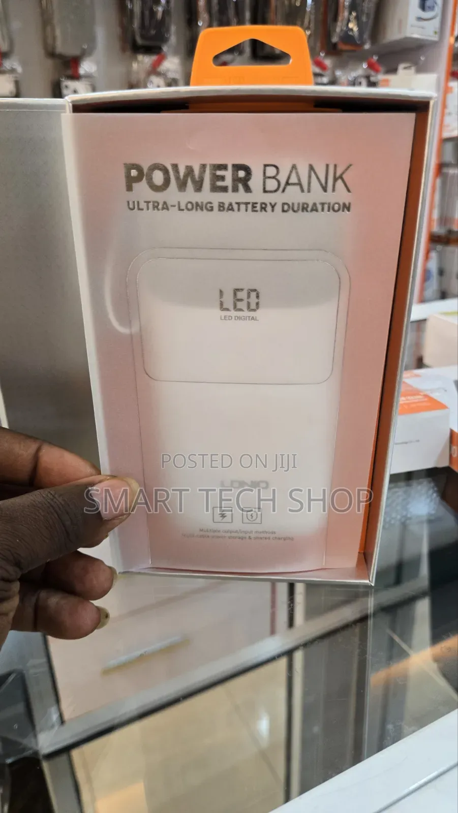 LDNIO PQ30 30000mAh Power Bank a Portable Fast-Charging External