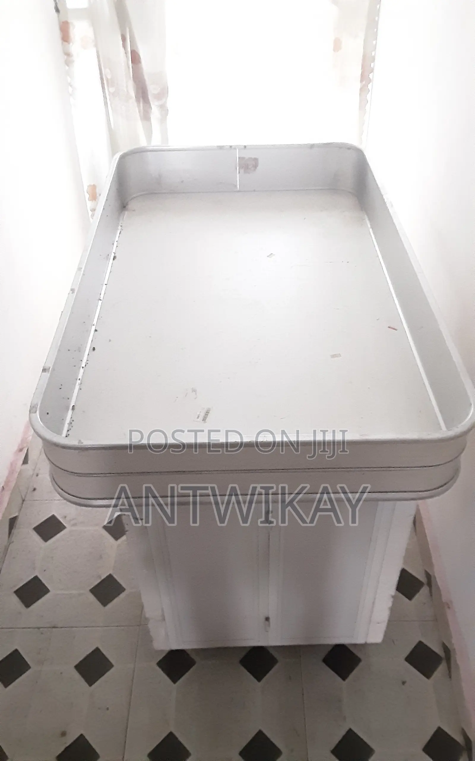 Foldable, Movable Sales Table With Storage for Selling Items