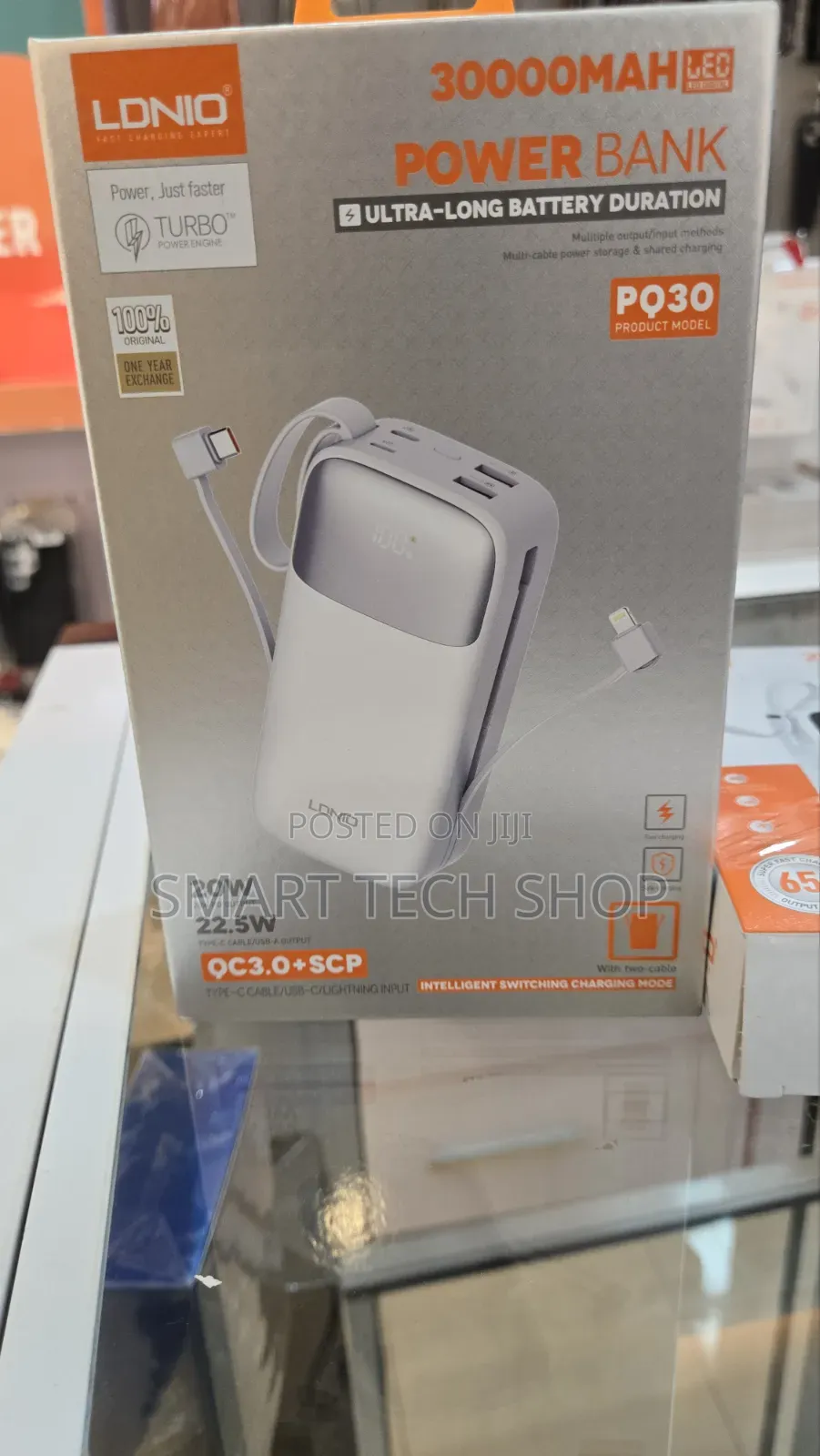 LDNIO PQ30 30000mAh Power Bank a Portable Fast-Charging External