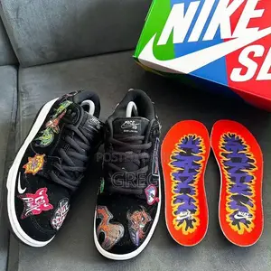 Nike SB Dunk Low “Multicolor”