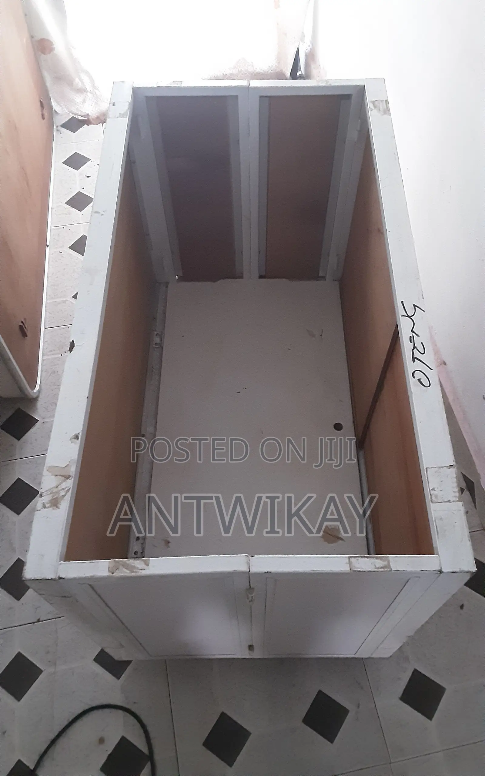Foldable, Movable Sales Table With Storage for Selling Items