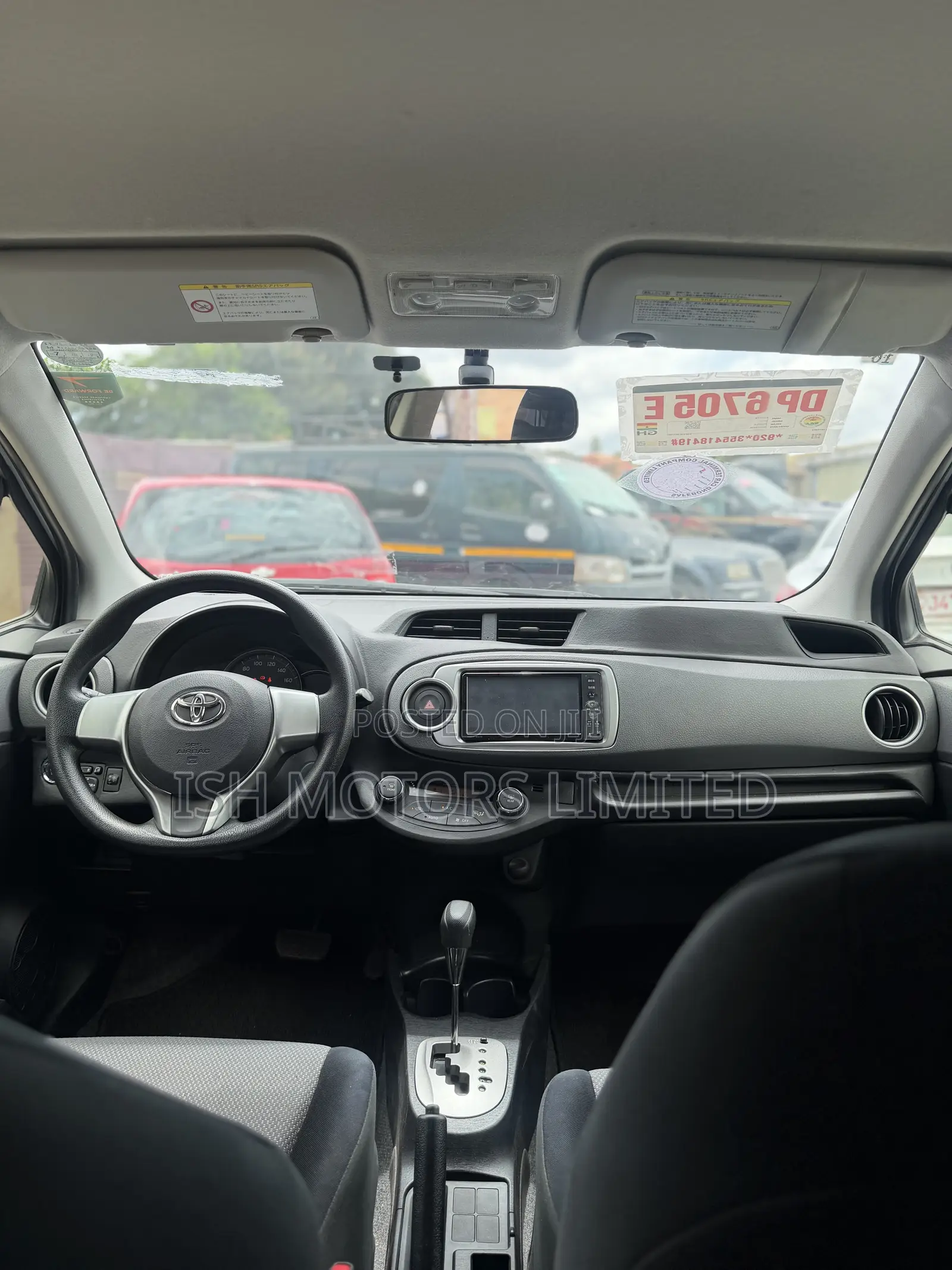 Toyota Vitz 1.3 AWD 5dr 2013 Silver