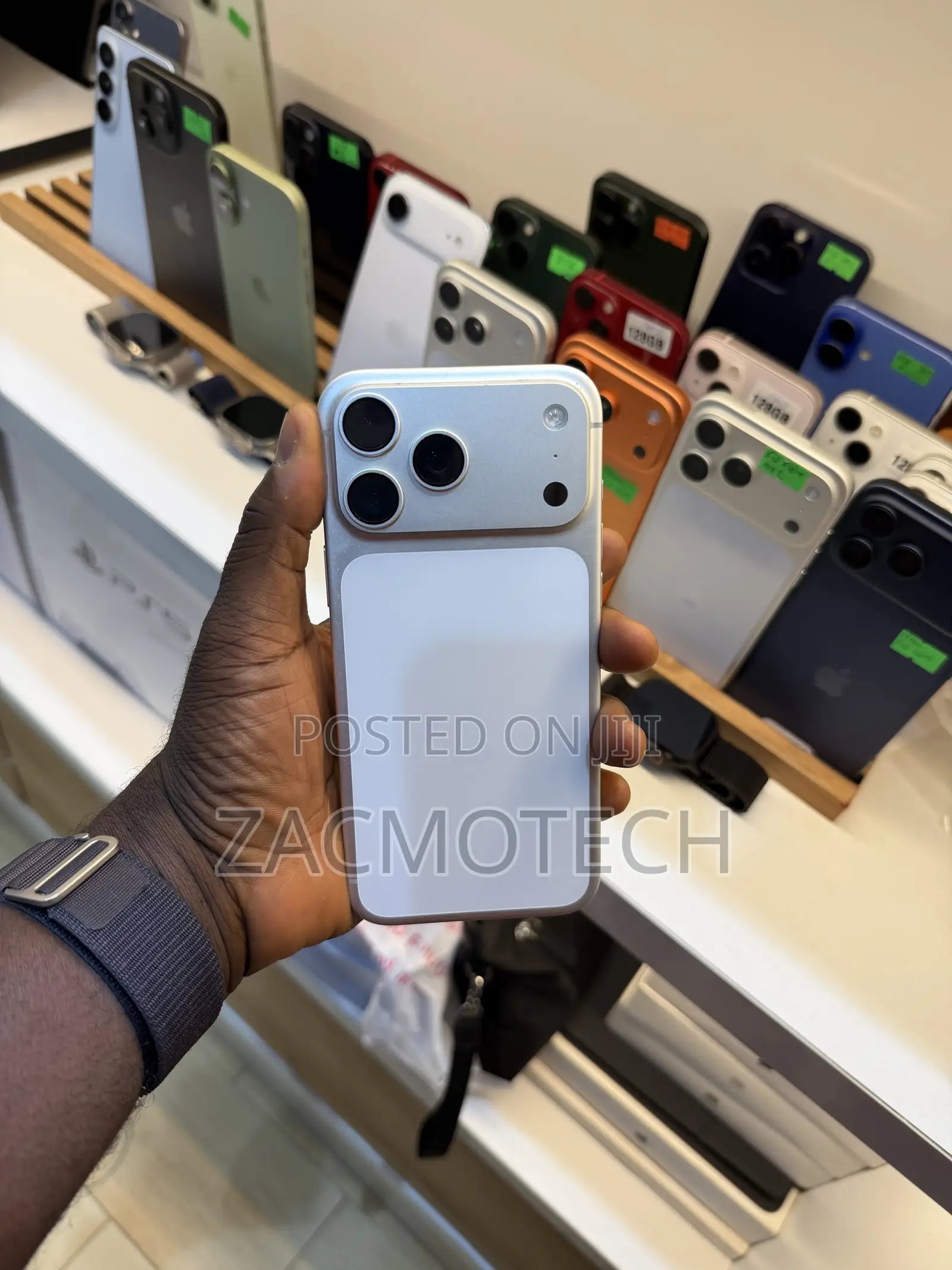 Apple iPhone 17 Pro Max 2 TB Silver