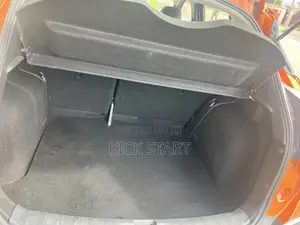 Nissan Kicks S 2019 Orange