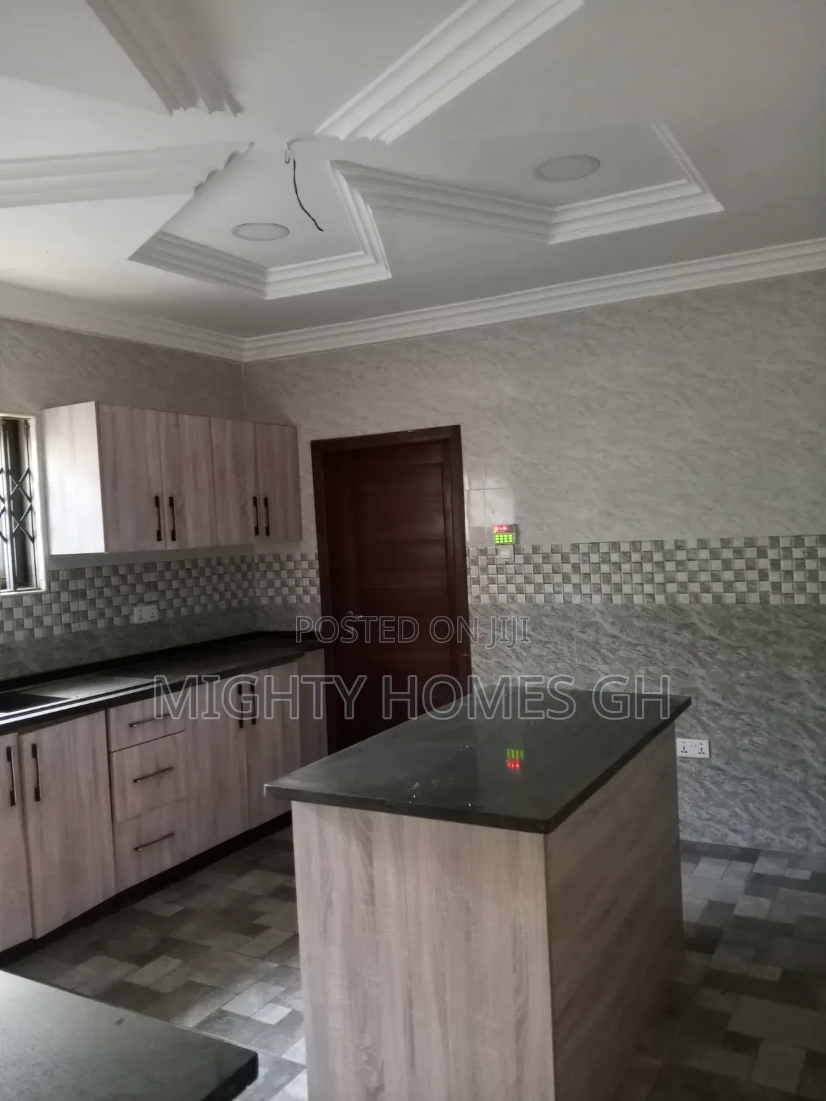 5bdrm House in Mighty Homes, Kasoa for rent