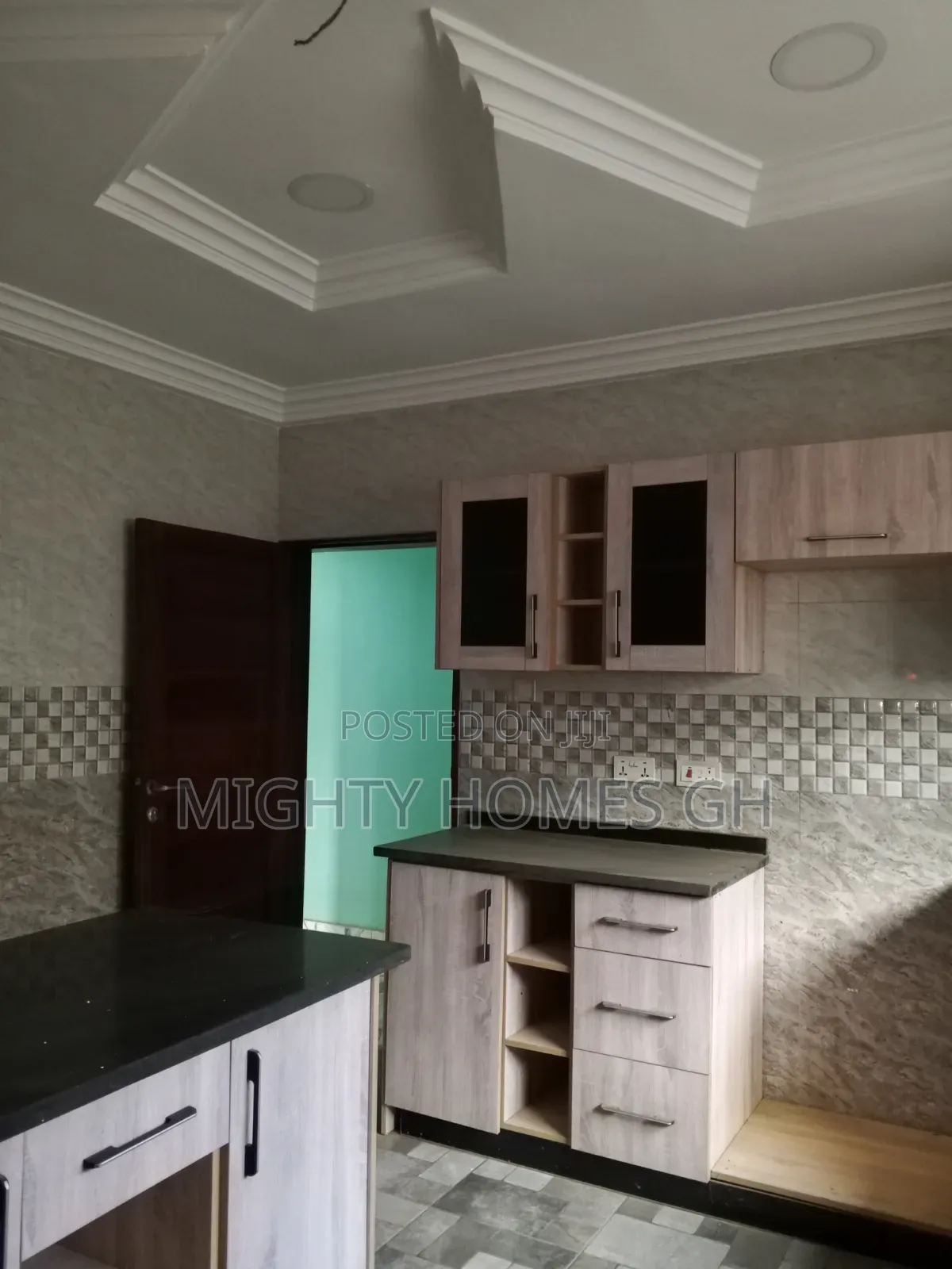 5bdrm House in Mighty Homes, Kasoa for rent