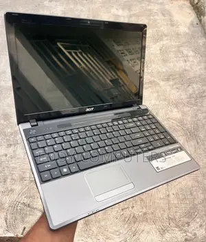 Laptop Acer Aspire 5553G 4GB AMD HDD 500GB