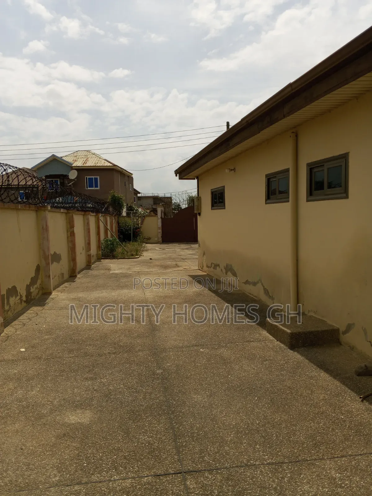 4bdrm House in Mighty Homes, Kasoa for rent