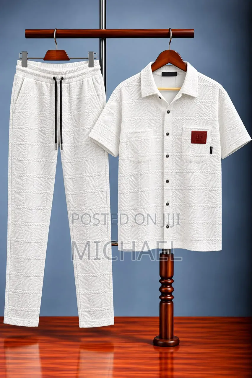 Men’s Casual Short-Sleeve Shirt and Matching Trousers