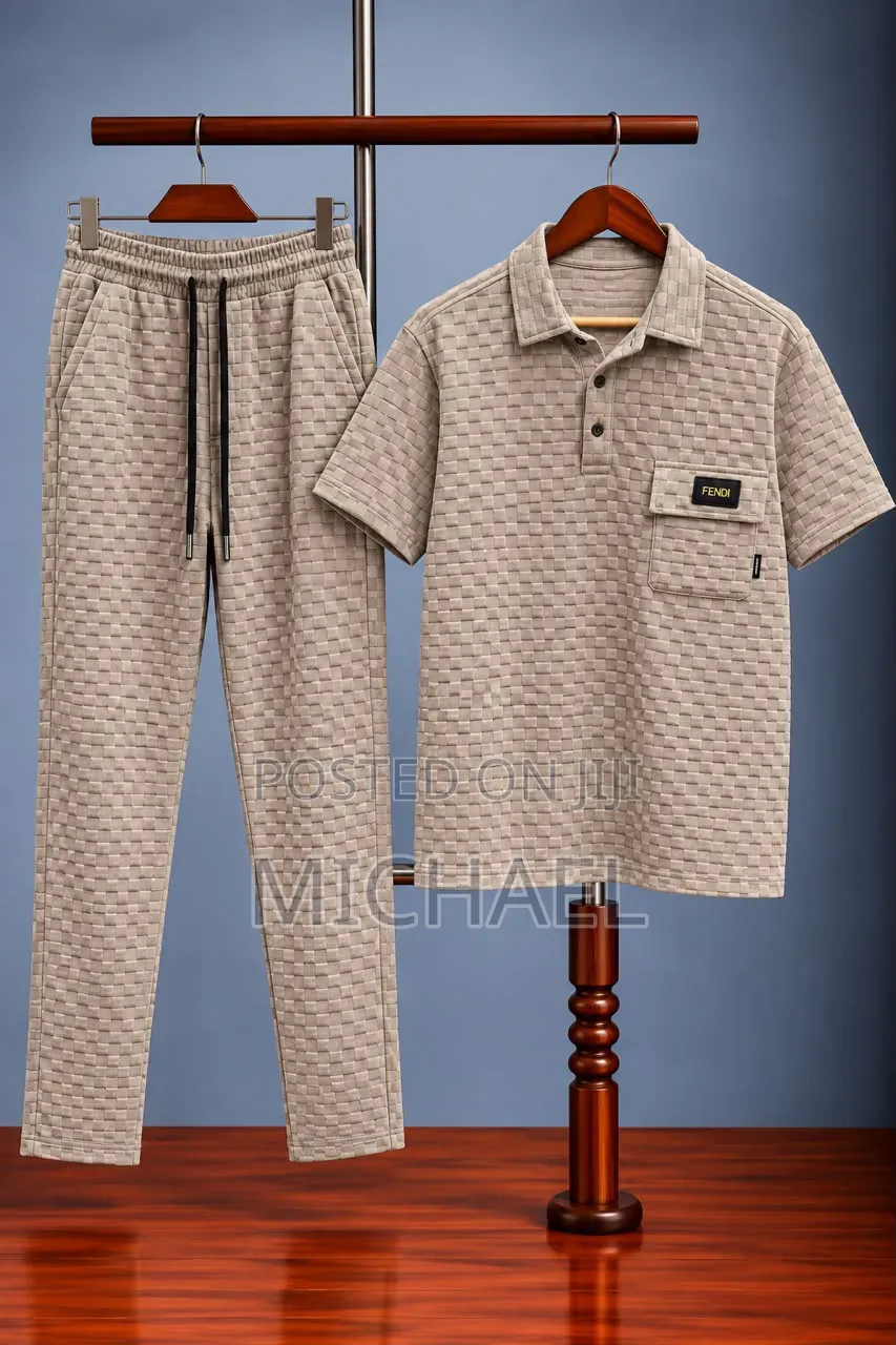 Men’s Casual Short-Sleeve Shirt and Matching Trousers