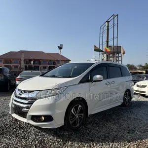 Honda Odyssey 2.4 G 2WD (7 seater) 2018 White