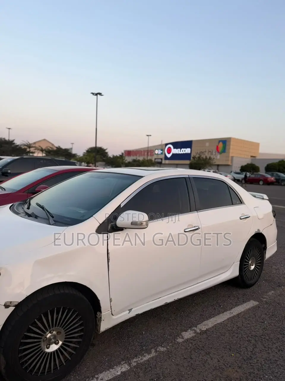 Toyota Corolla S Special Edition 4dr Sedan (1.8L 4cyl 4A) 2013 White