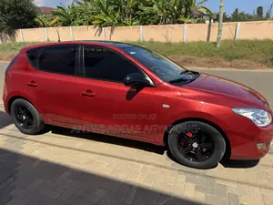 Hyundai i30 1.6 2008 Red