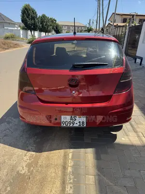 Hyundai i30 1.6 2008 Red