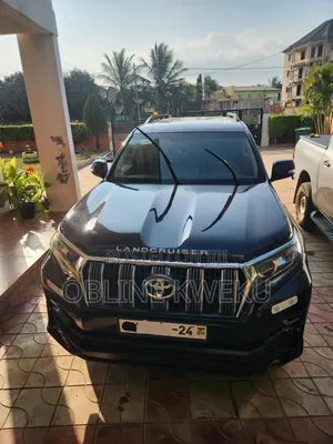 Toyota Land Cruiser Prado 2.7 2017 Black