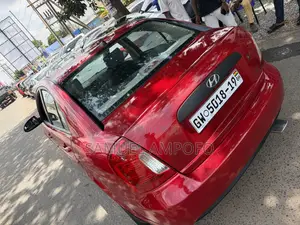 Hyundai Accent 1.3 GLS Automatic 2007 Red