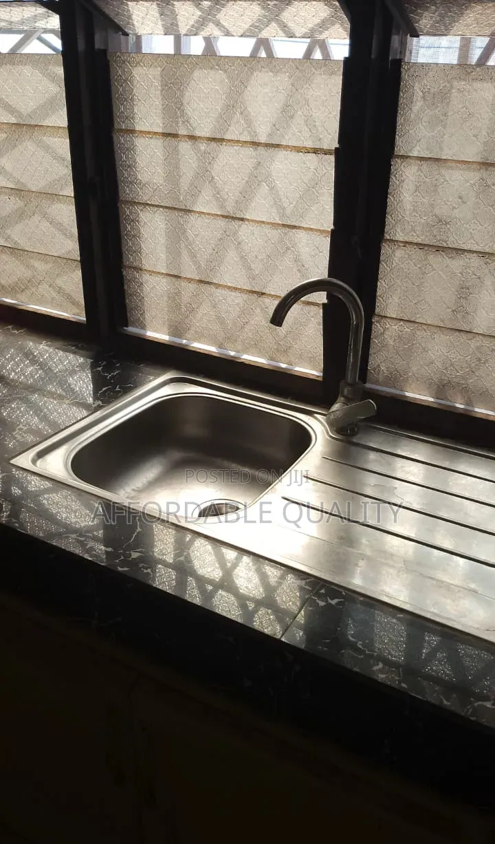 1bdrm Apartment in Near Regimanuel, Adenta for rent