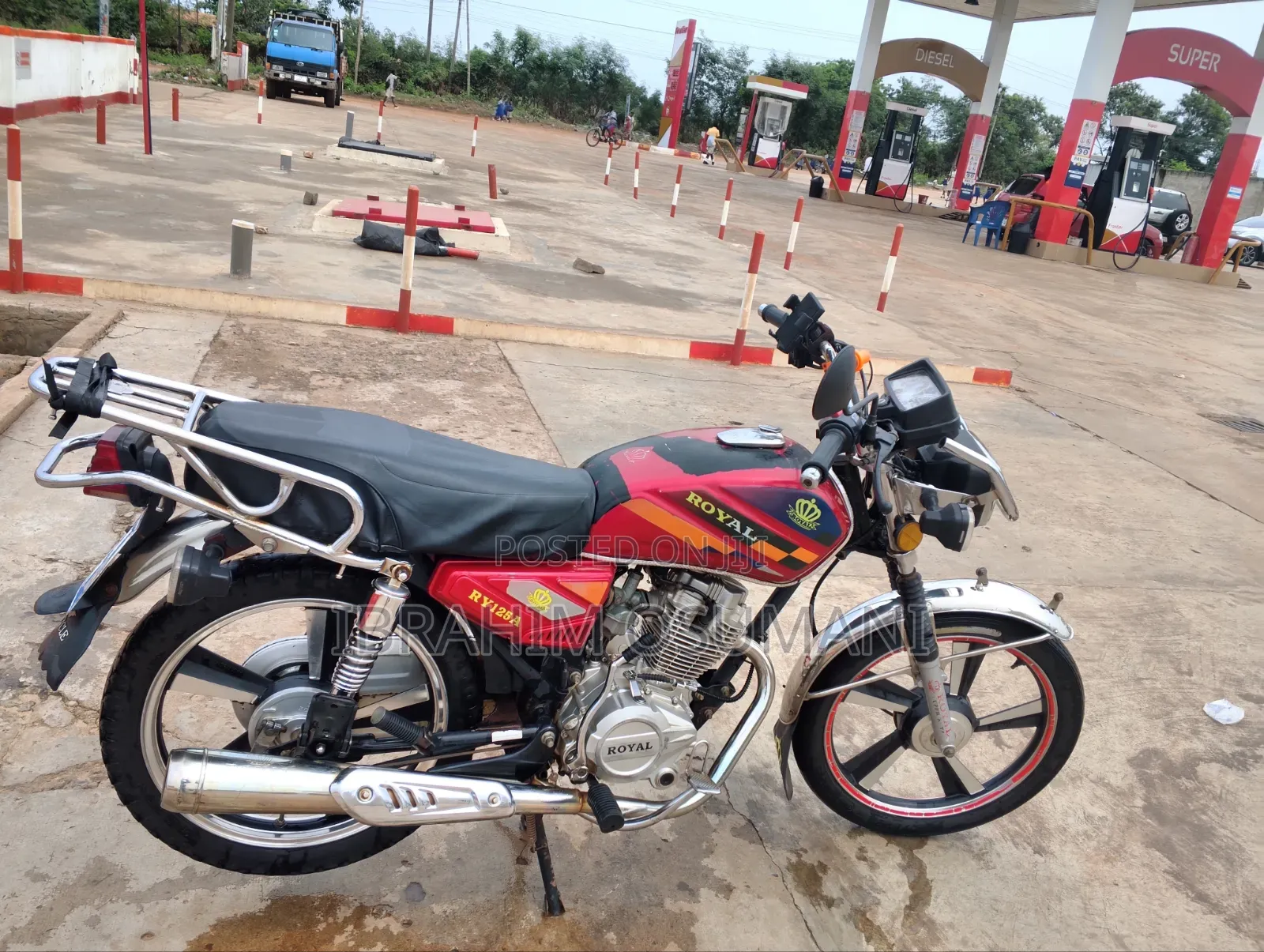 Royal RY125 2024 Red