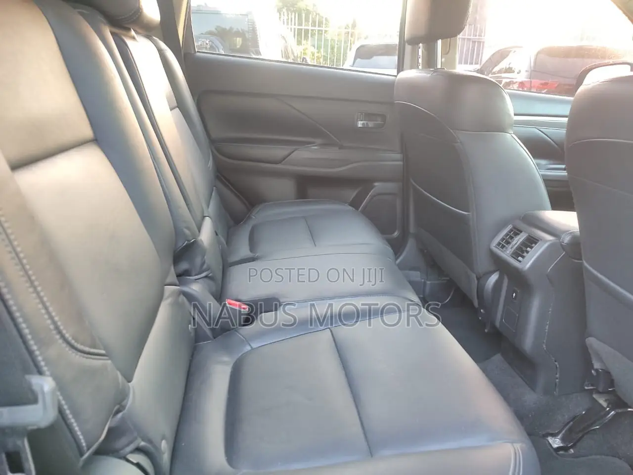 Mitsubishi Outlander SEL AWC 2019 Gray