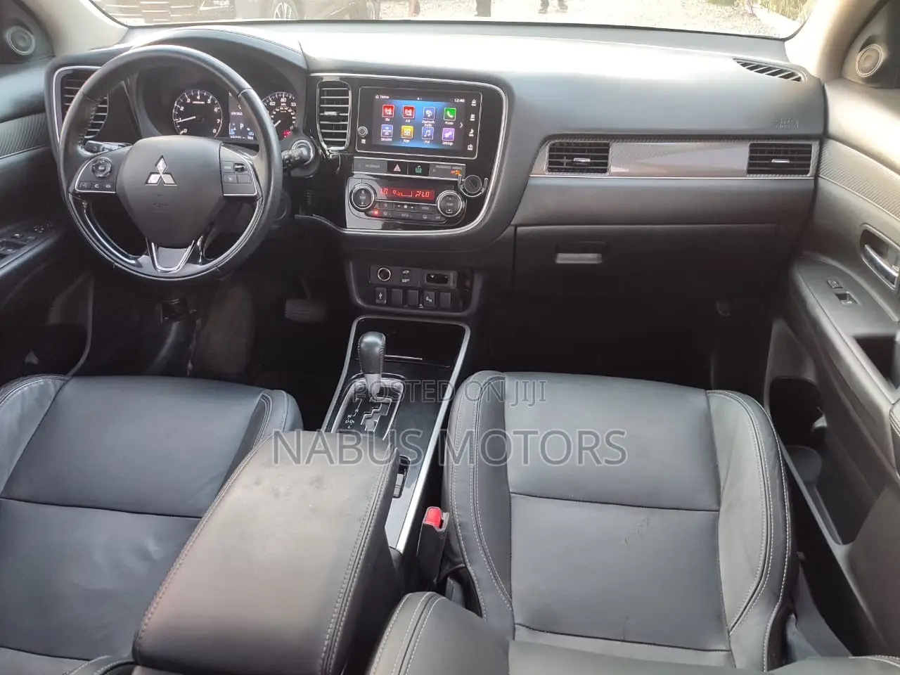 Mitsubishi Outlander SEL AWC 2019 Gray