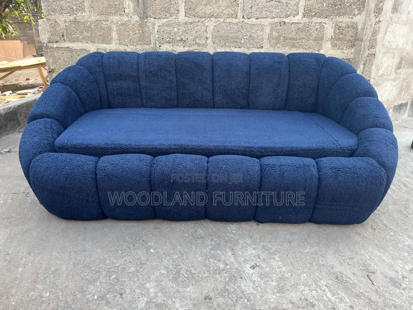 Cloud Comfort. Sculpted Style.