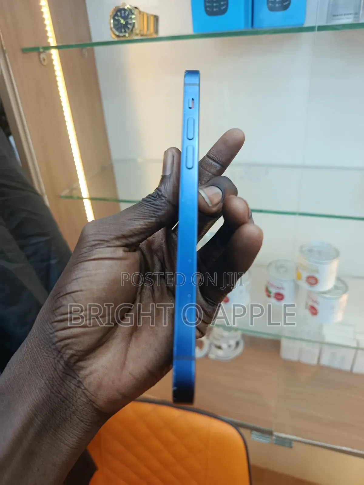 New Apple iPhone 12 64 GB Blue