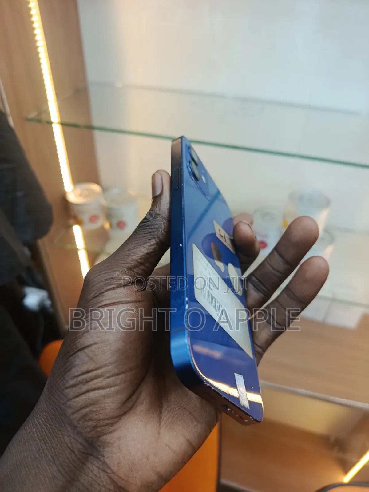 New Apple iPhone 12 64 GB Blue