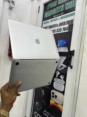 Laptop Apple MacBook Air 2018 16GB Intel Core i5 SSD 1T