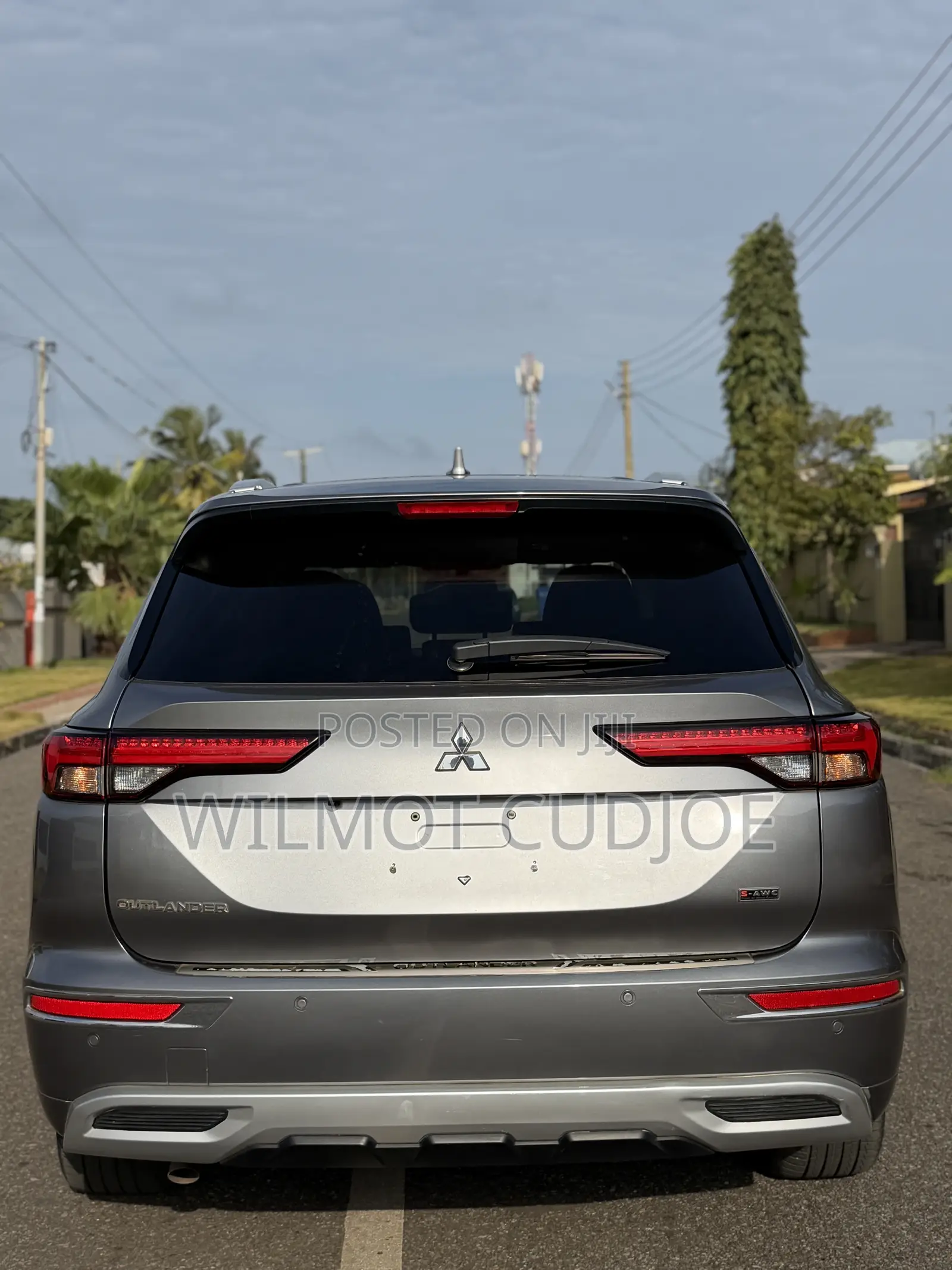Mitsubishi Outlander SEL AWD 2025 Silver