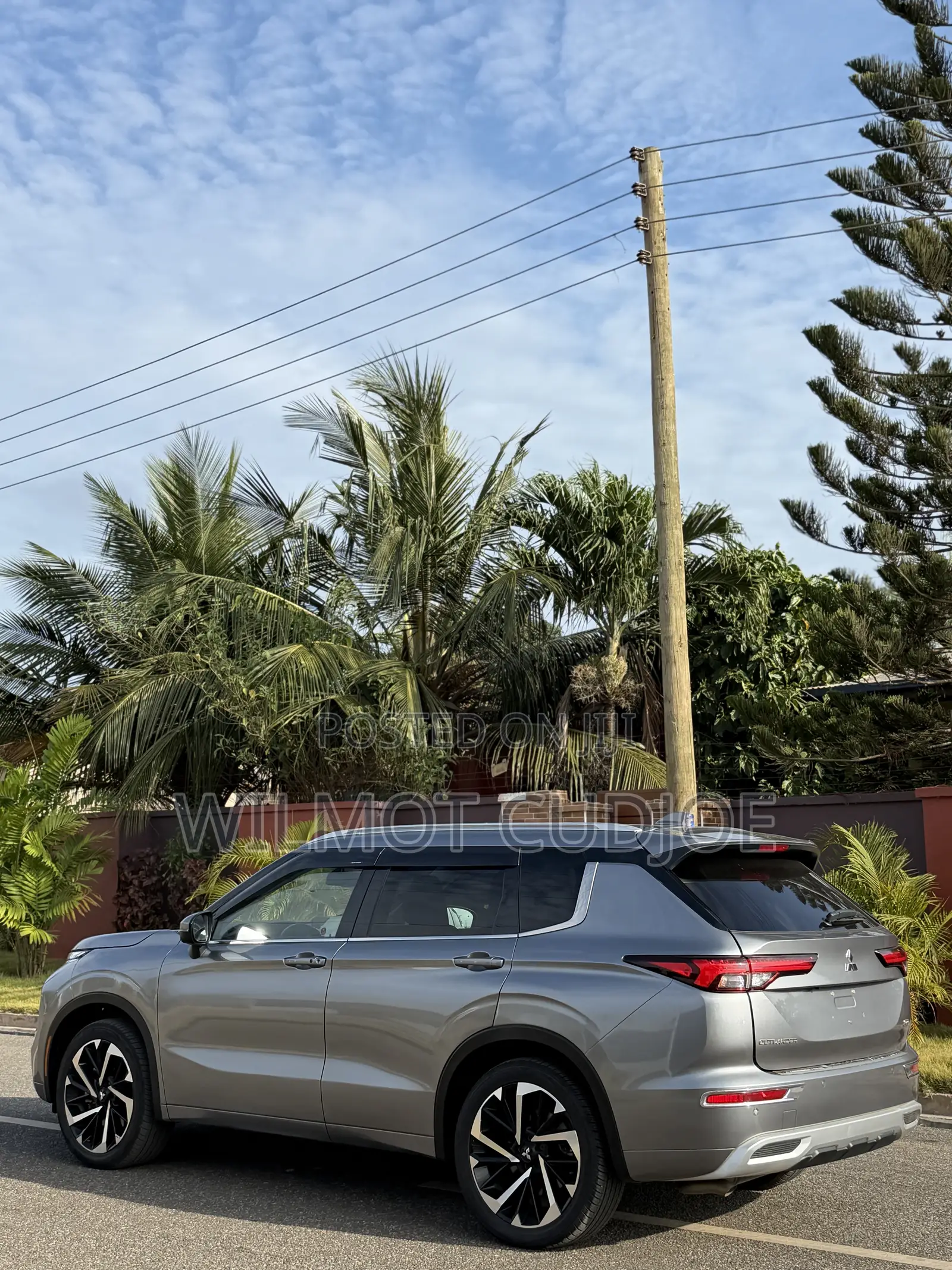 Mitsubishi Outlander SEL AWD 2025 Silver