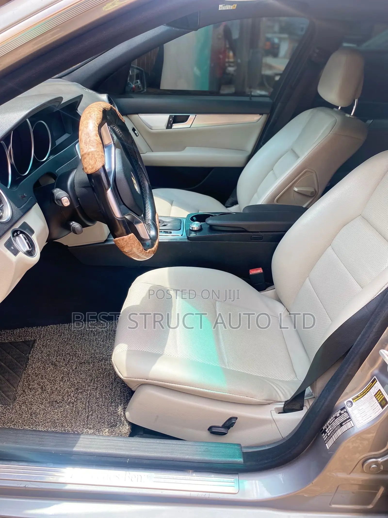 Mercedes-Benz C250 2014 Gray