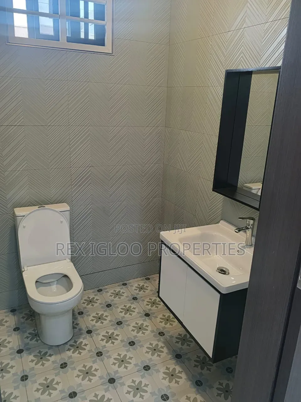 4bdrm House in Lashibi, Accra Metropolitan for rent