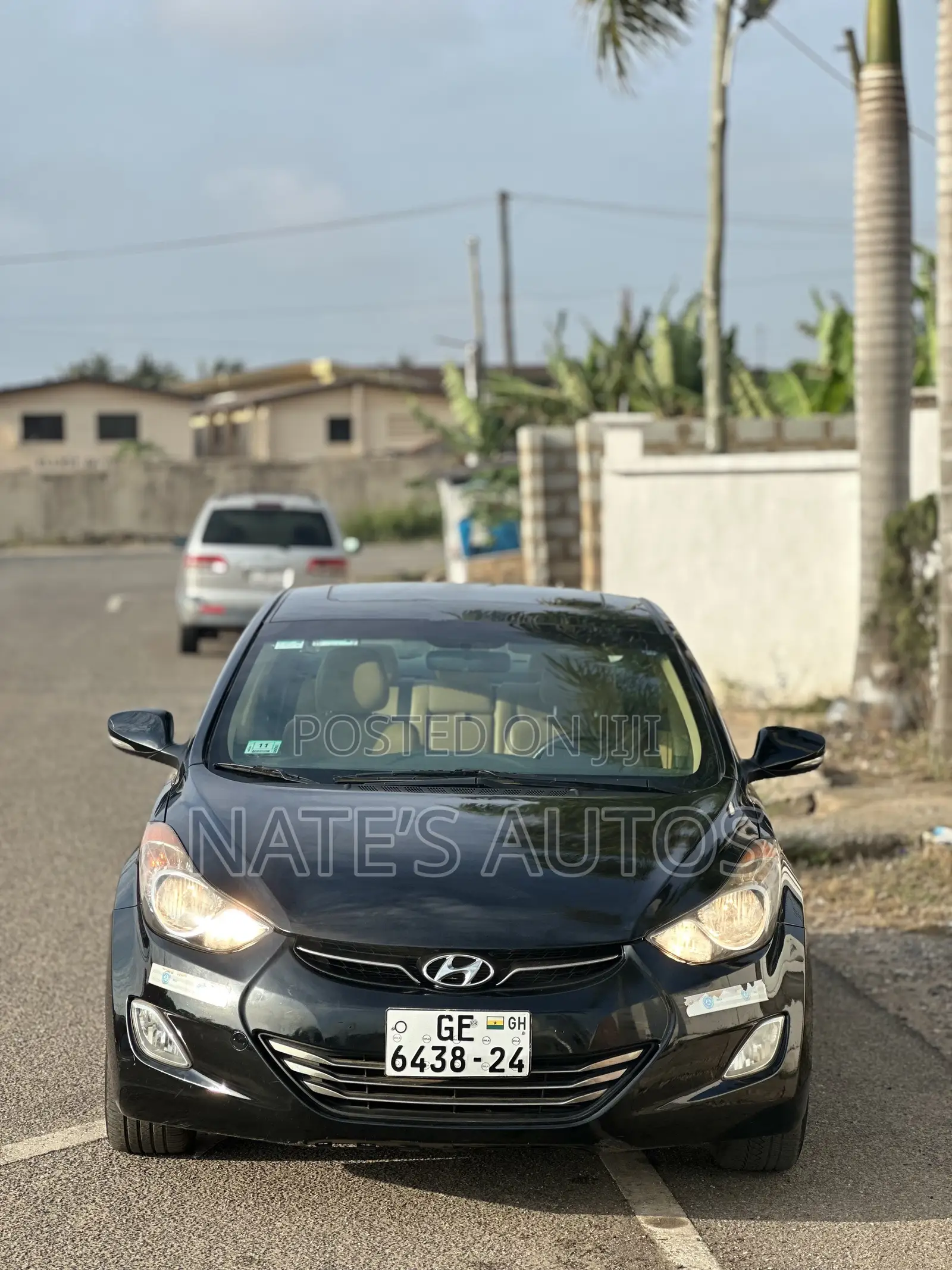 Hyundai Elantra Limited Sedan FWD (1.8L 4cyl 6A) 2013 Black