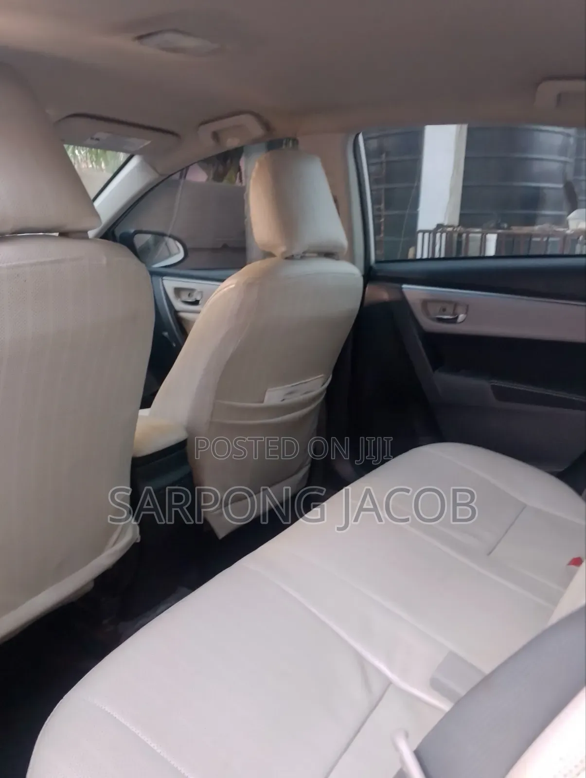 Toyota Corolla LE Plus 4dr Sedan (1.8L 4cyl CVT) 2016 Silver