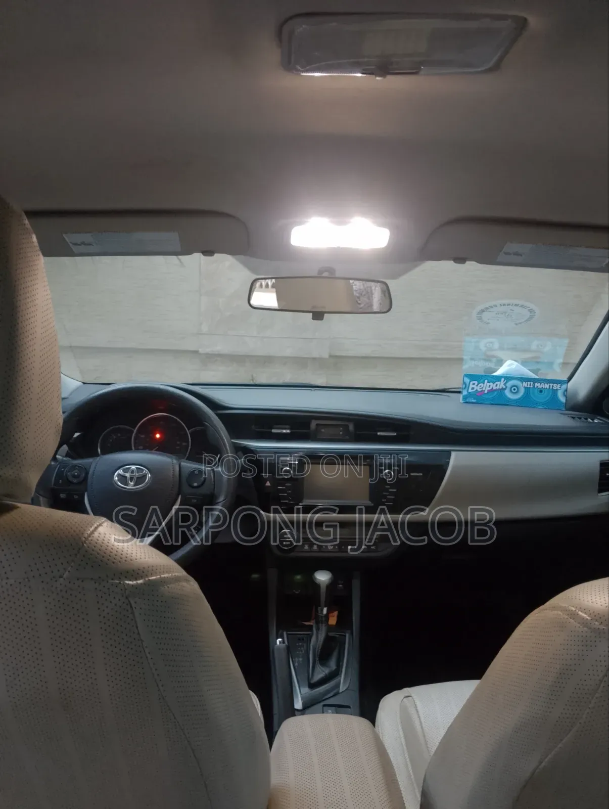 Toyota Corolla LE Plus 4dr Sedan (1.8L 4cyl CVT) 2016 Silver