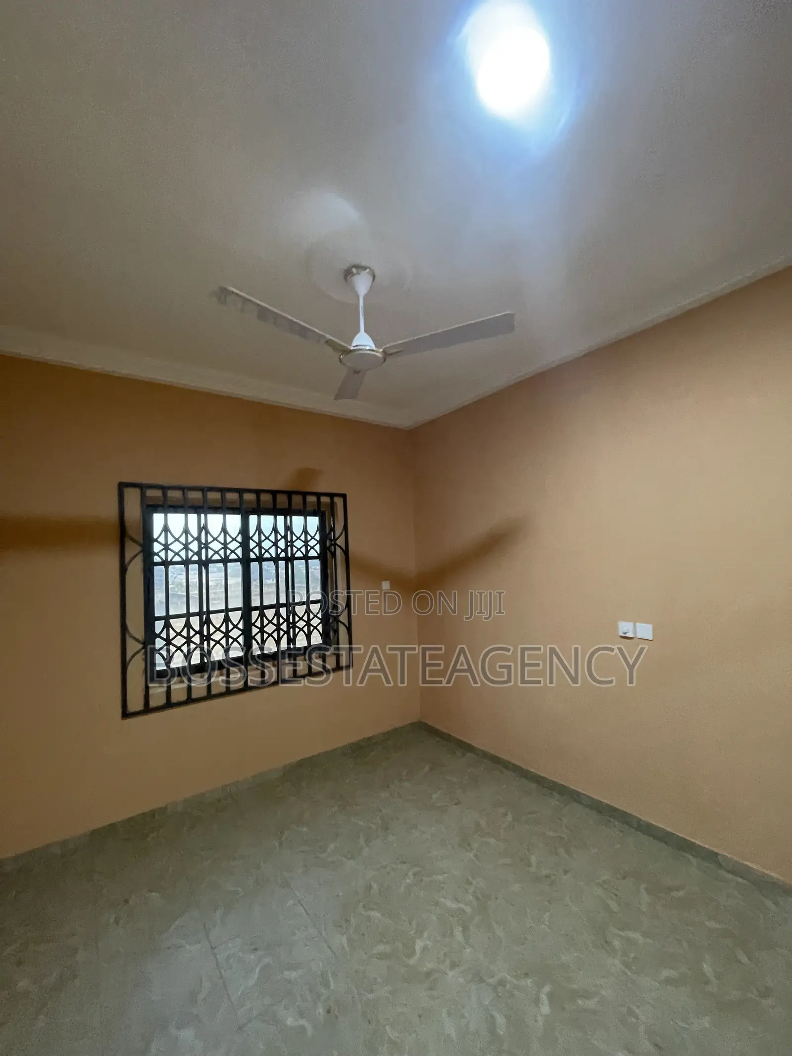 3bdrm Apartment in Boss Estate Agency, Police Station for rent