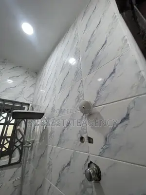 3bdrm Apartment in Boss Estate Agency, Police Station for rent