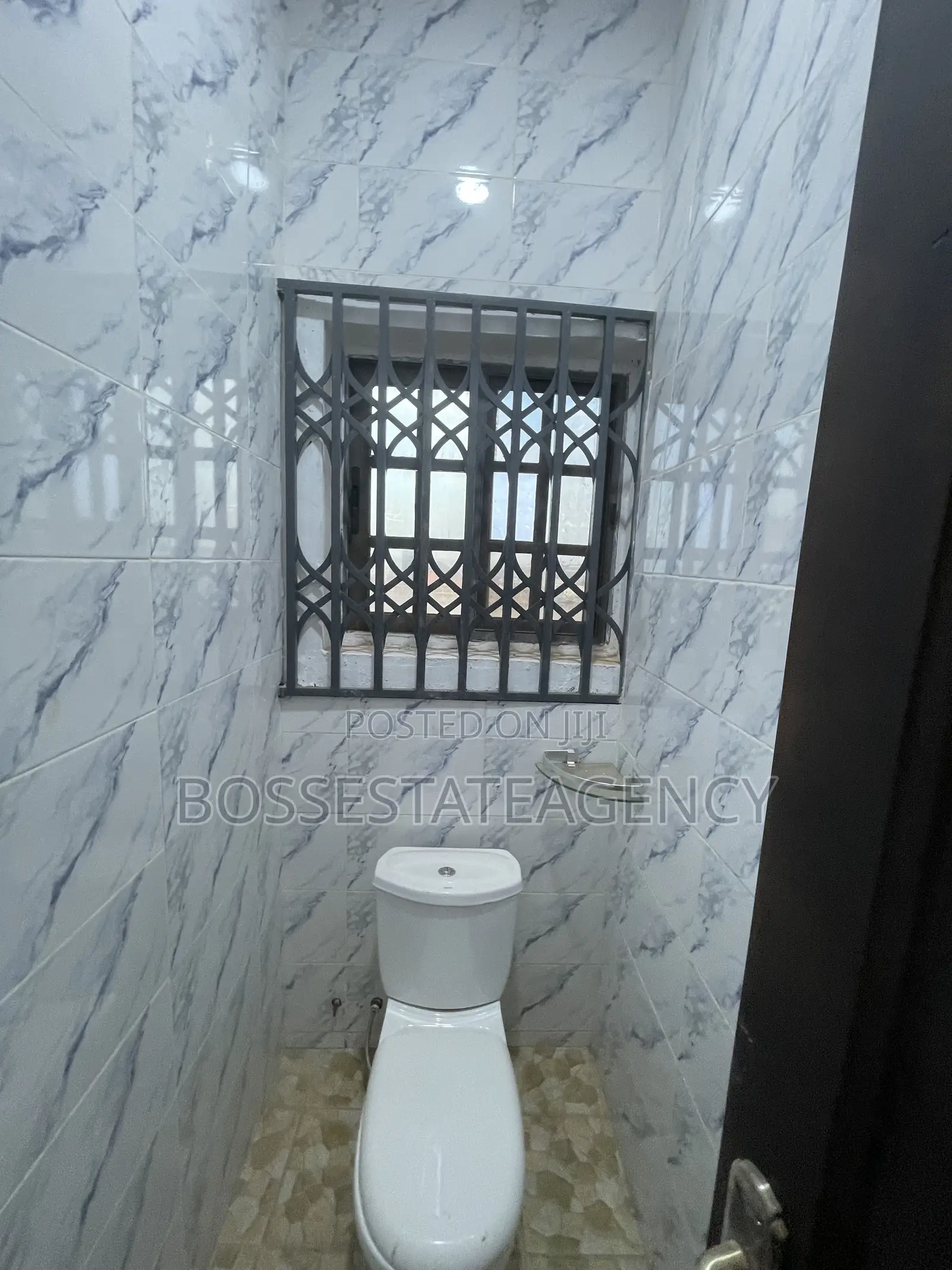 3bdrm Apartment in Boss Estate Agency, Police Station for rent