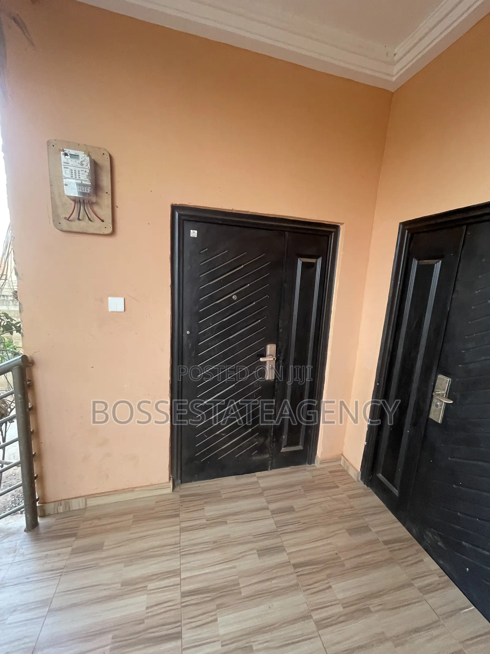 3bdrm Apartment in Boss Estate Agency, Police Station for rent