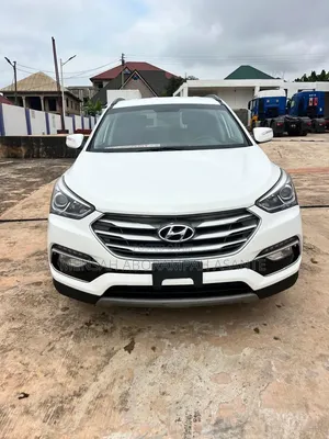 Hyundai Santa Fe SE AWD 2018 White