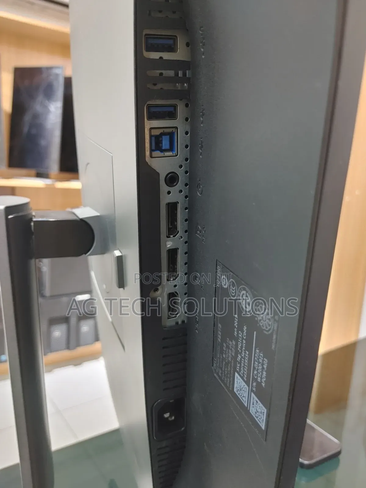 Dell Ultra Sharp 27" Edgeless Monitor